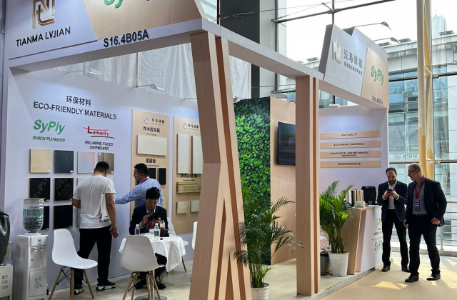  Syktyvkar Plywood Mill ltd. and Tianma Lvjian на Interzum Guangzhou 2024 | 1